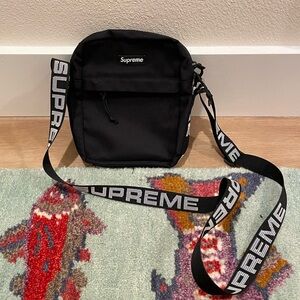 Supreme SS18 Authentic Shoulder Bag Box Logo Crossbody Side Bag